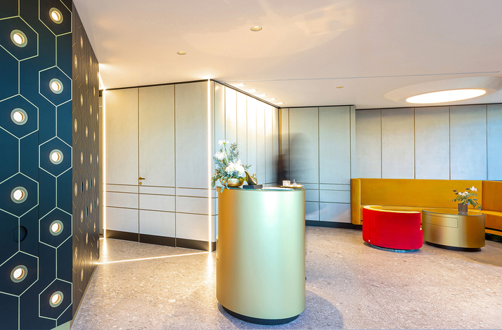 Innenaufnahme, Architektur, Interiorfotografie, Fegg Augenoptik, Ladengeschäft, Design